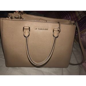 Michael Kors Sutton Medium Satchel Dark Dune